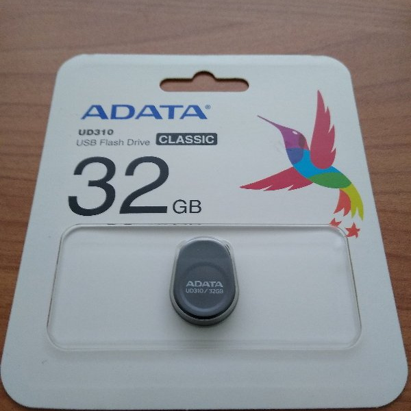 MEMORIA USB ADATA 32 GB UD310 MEMDAT2540